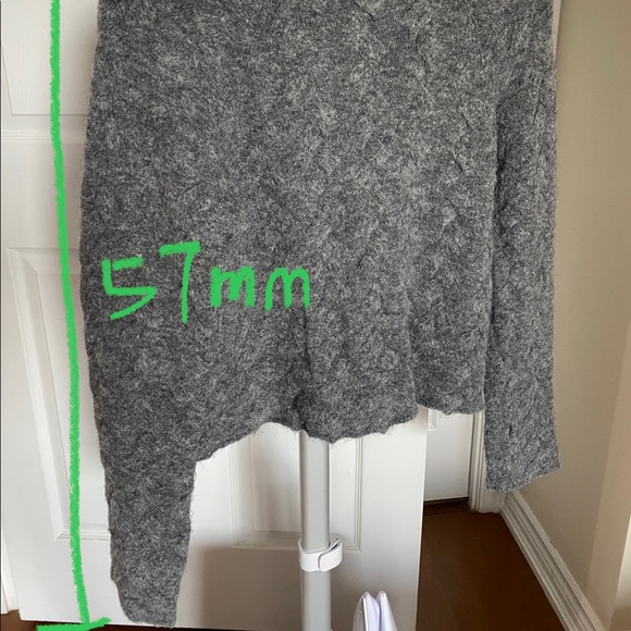 Aritzia Wilfred Free Mical Sweater - Picture 2 of 8